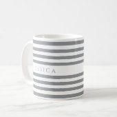 Mug Motif rayures grises minimalistes Nom (Devant gauche)