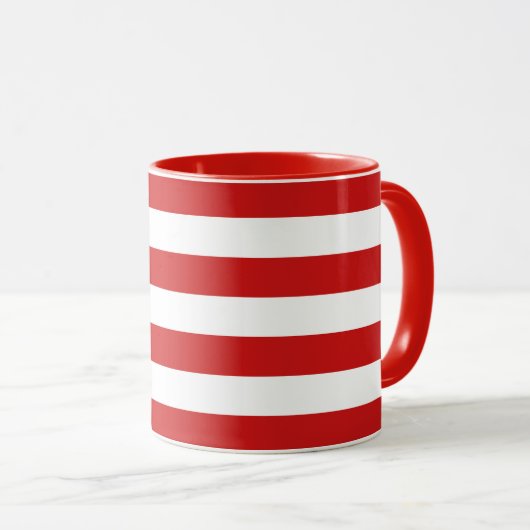 Mug Motif rouge et blanc de rayure (Devant droit)