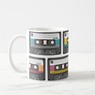 Mug Motif sans couture avec cassettes rétro en douceur