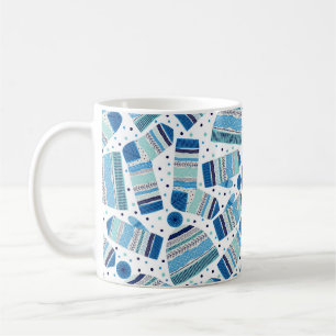 Mug Motif sans couture. Moufles, casquettes et laine s