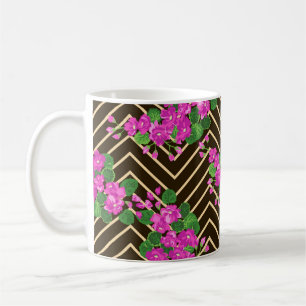 Mug Motif sans parfum dans des fleurs douces. Dépôt
