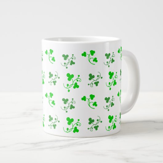 Mug Motif Shamrock vert (Devant droit)