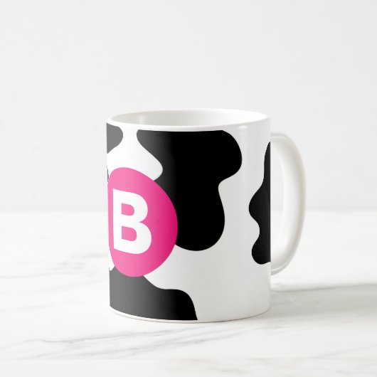 Mug Motif vache fantaisiste patch en rose monogramme (Devant droit)
