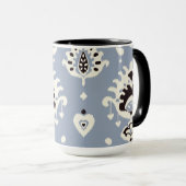 Mug Motifs beiges gris mignons de tribal d'ikat (Devant droit)