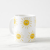 Mug Motifs de soleil : vintage et transparent. (Devant gauche)