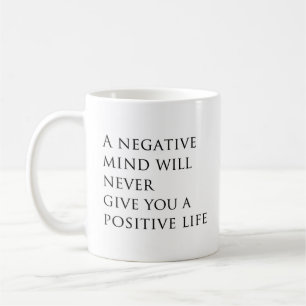Mug Motivation quotidienne simple Typographie de citat