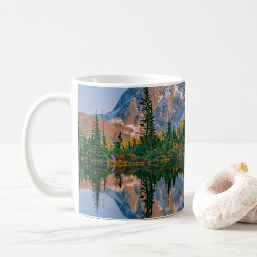Mug Mount Shuksan mirrored in Reflection Lake (Avec donut)