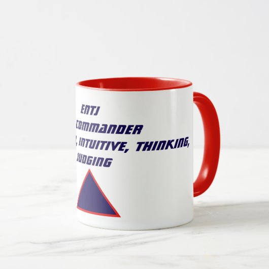 Mug Mug, commandant de l'ENTJ (Devant droit)