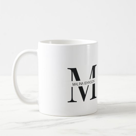 Mug "Mug de nom personnalisé avec lettre M" (Gauche)