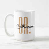 Mug Mug, Dons de doctorat sur mesure (Gauche)