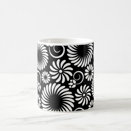 Mug muqueuse florale noire et blanche (Centre)