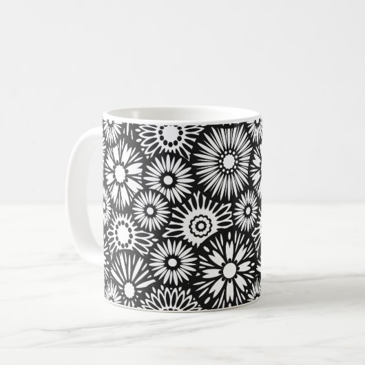 Mug muqueuse florale noire et blanche (Devant gauche)