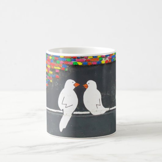 Mug mur en brique : mur en graffiti (Centre)