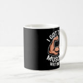 Mug Muscles drôles écrivant du code disant programmeur (Devant droit)