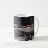 Mug Mustang du dos en forme de losange P-51 (Devant droit)