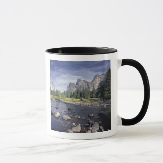 Mug NA, USA, Californie, Yosemite NP, Vallée (Droite)