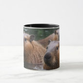 Mug Nage des capybaras dans la rivière, (Centre)