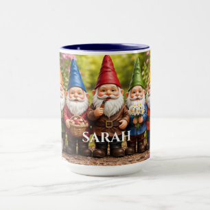 Mug Nains de jardin en rangée avec nom personnalisé
