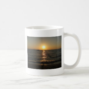 Mug Naklua Beach Sunset .. Pattaya, Chonburi, Thaïland