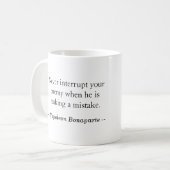 Mug Napoleon Bonaparte avec la citation. (Devant gauche)