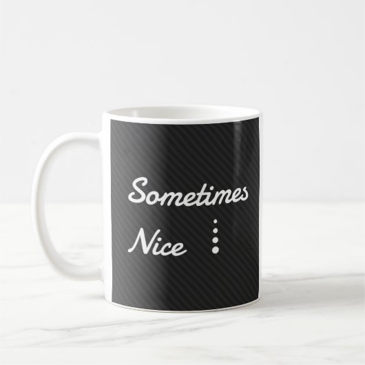 Mug Naughty et Nice Typographie noir et blanc (Gauche)