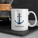 Mug Nautical Navy Blue Custom Name Ancre de bateau<br><div class="desc">La tasse à café Nautical personnalisée dispose d'une élégante ancre de bateau de style côtier avec un texte moderne simple qui peut être personnalisé avec un prénom ou un nom - ou d'autres textes préférés. Le bleu marine et le blanc sont des couleurs classiques.</div>