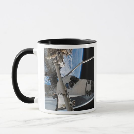 Mug Navette spatiale Endeavor 23 (Gauche)