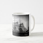 Mug Navire vintage haute (Devant droit)