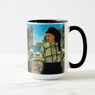 Mug Nazare, Portugal, pêcheur sur la plage