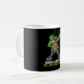 Mug Né Chanceux Le Jour De La Saint-Patrick Dabbing An (Devant gauche)