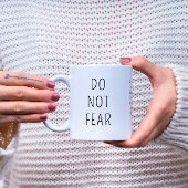 Mug Ne craignez pas Ésaïe 41:10 Chrétien Moderne Noir