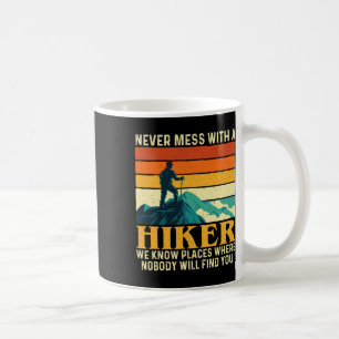 Mug Ne dérangez jamais un randonneur - Randonneur amou