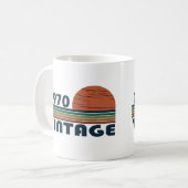 Mug Né en 1970 cadeau d'anniversaire vintage (Devant gauche)