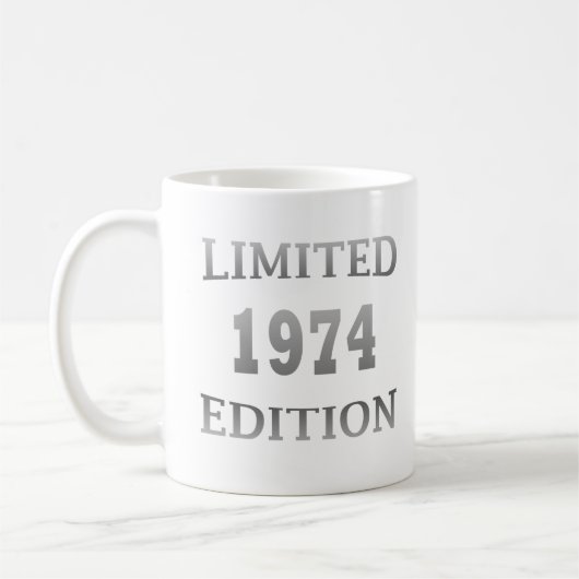 Mug Né en 1974 cadeau d'anniversaire (Gauche)