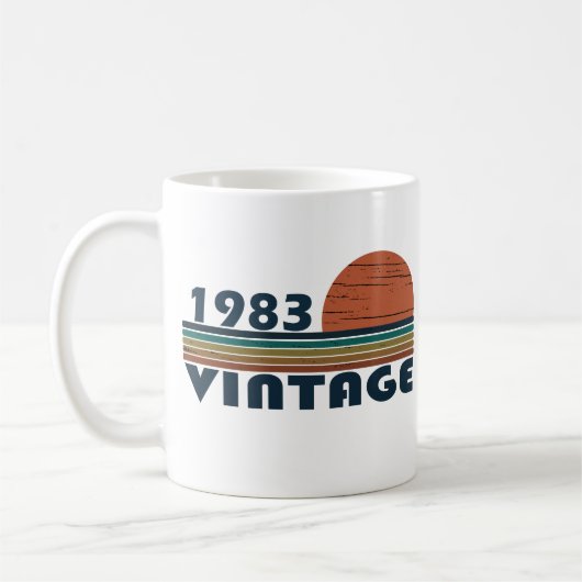 Mug Né en 1983 cadeau d'anniversaire vintage (Gauche)