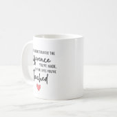 Mug Ne jamais sous-estimer la différence à la retraite (Devant gauche)