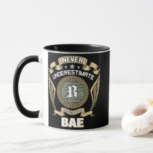MUG NE JAMAIS SOUS-ESTIMER LE POUVOIR D'UN BAE