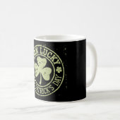 Mug Né Lucky sur St Patrick's Day Irlandais Anniversai (Devant droit)