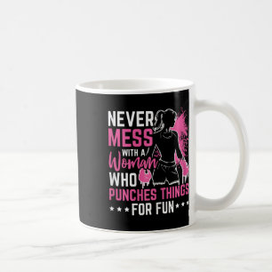 Mug Ne Manquez Jamais Avec Une Femme Qui Punit Les Cho