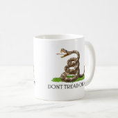 Mug Ne marchez pas sur moi le drapeau de révolution (Devant droit)