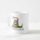 Mug Ne marchez pas sur moi le drapeau de révolution (Devant gauche)