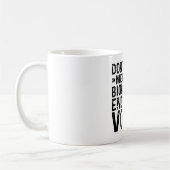 Mug Ne m'oblige pas à utiliser ma voix d'ingénieur bio (Gauche)