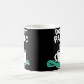 Mug Ne panique pas avec serviette (Centre)