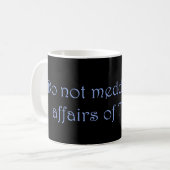 Mug Ne pas confondre les trolls (Devant gauche)