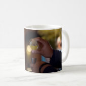Mug Né pour être un barman (Devant droit)