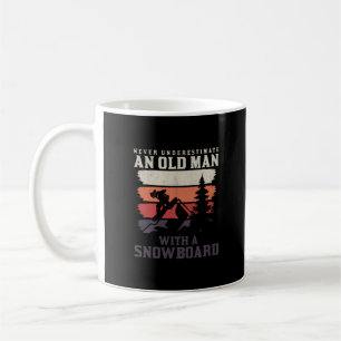 Mug ne sous-estimez jamais un vieil homme avec un snow