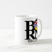 Mug NÉ Vancouver (drapeau de la C.-B.) 11oz (Devant droit)