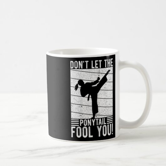 Mug Ne vous laissez pas tromper par la queue de cheval (Droite)