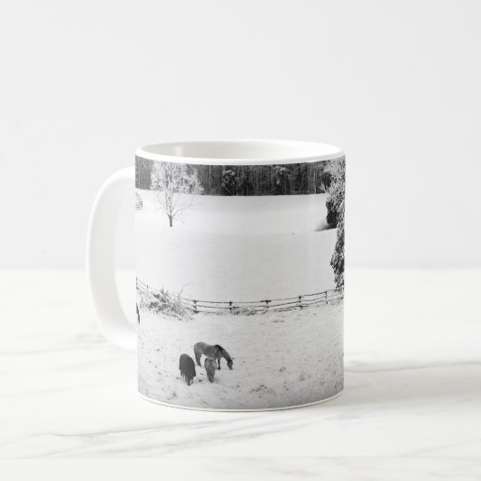 Mug Neige fraîche tombée au ranch du cheval (Devant gauche)