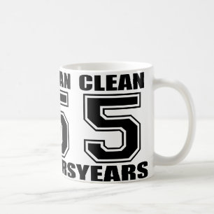 Mug Nettoyez 5 ans de café de cadeau Charles Meade de